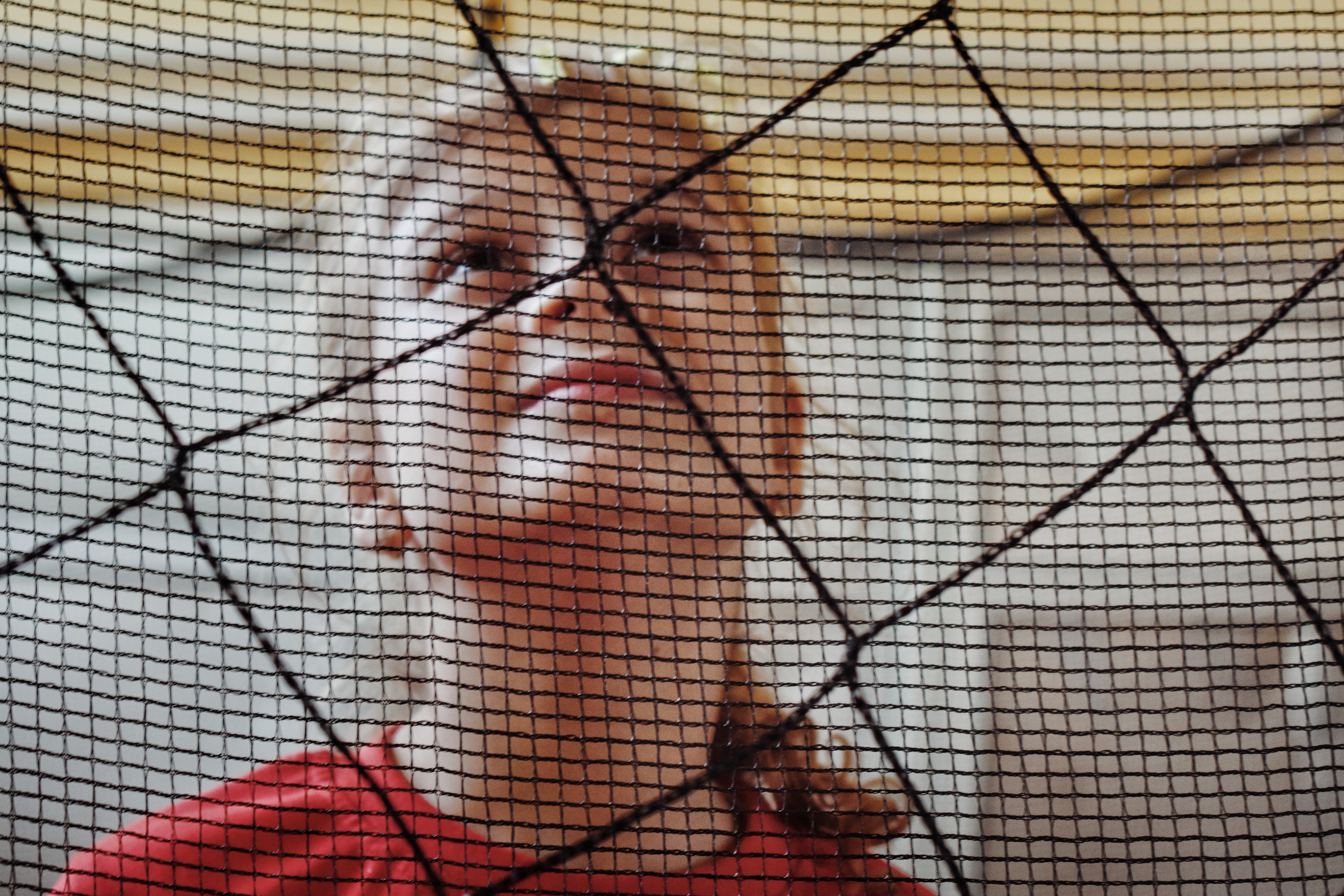 multikul Srbija, Devojčica na trambolini, 2